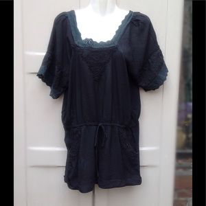 Sz.Small /Romper/moon coll/live in California/